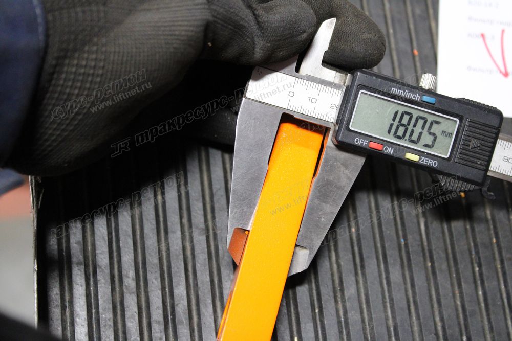 Пластина прижимная 30616114065 CDM6306