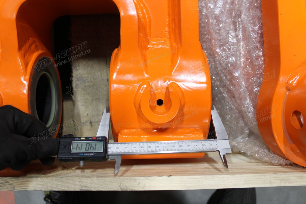 Тяга ковша CDM6306