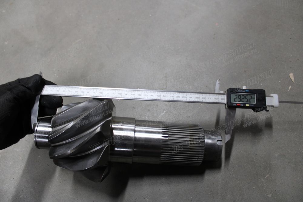Пара коническая редуктора переднего моста CDM876G