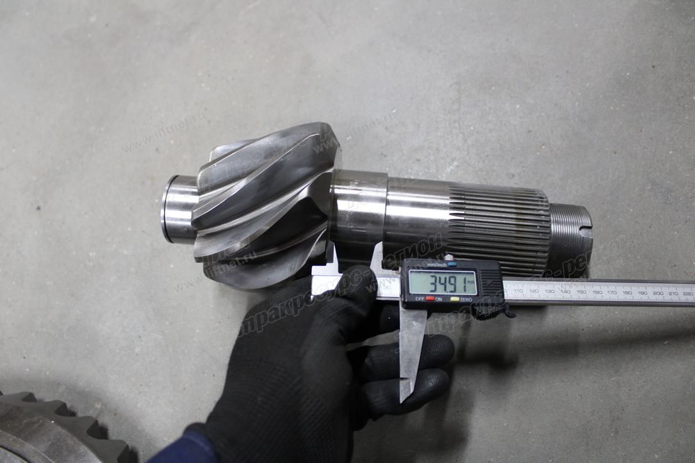 Пара коническая редуктора переднего моста CDM876G