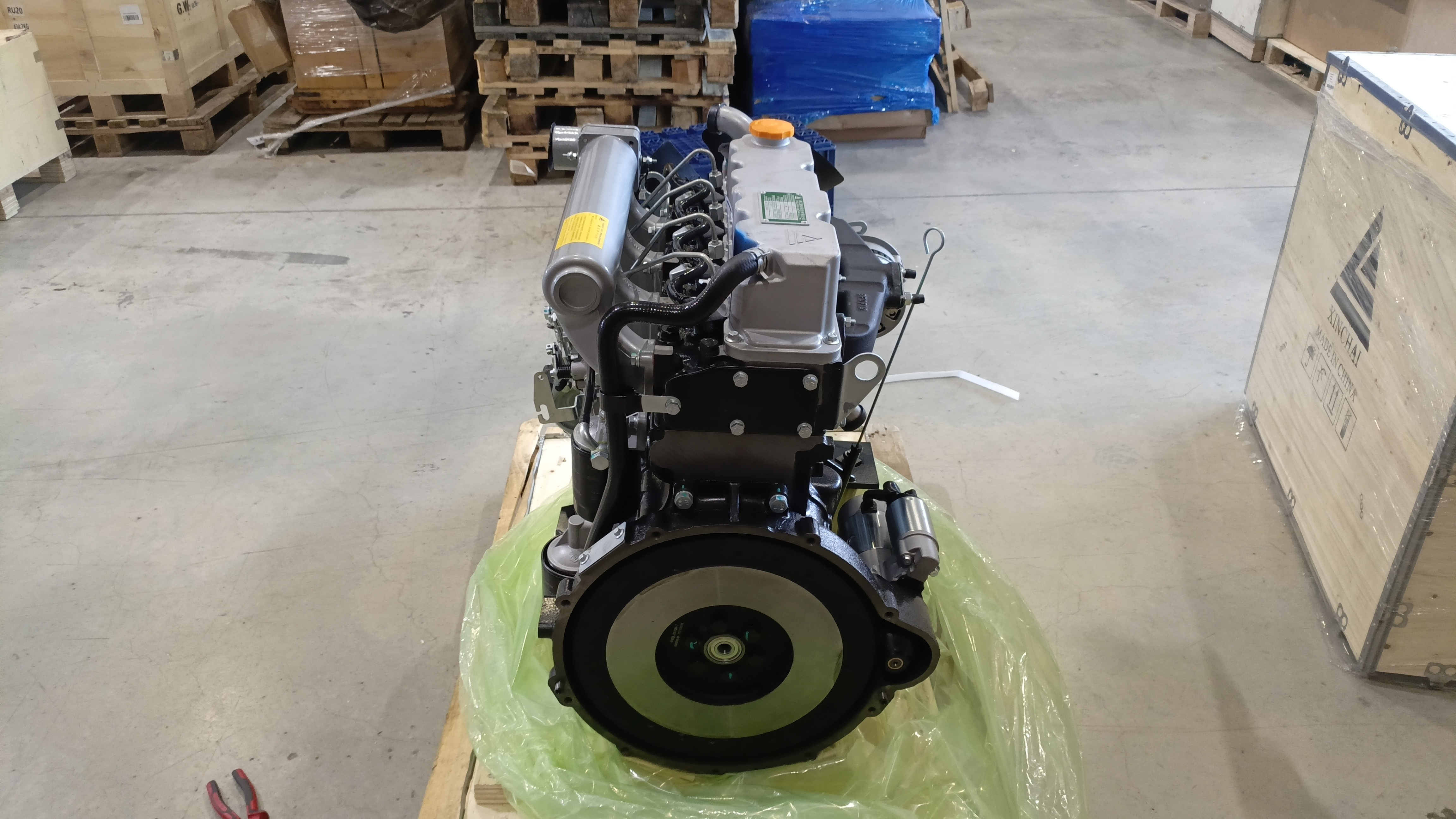 Двигатель C490BPG-204