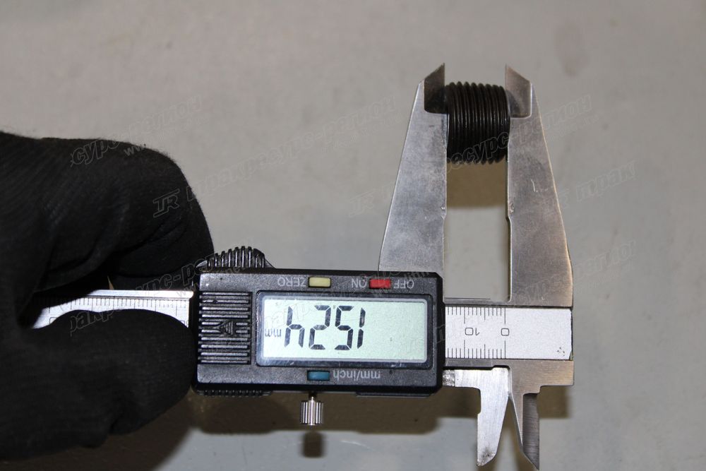 Винт М20х1,5х17 E32B0F841