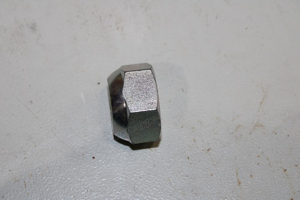 Гайка ступицы ведущего моста M20x1.5-8 QC30A-20005