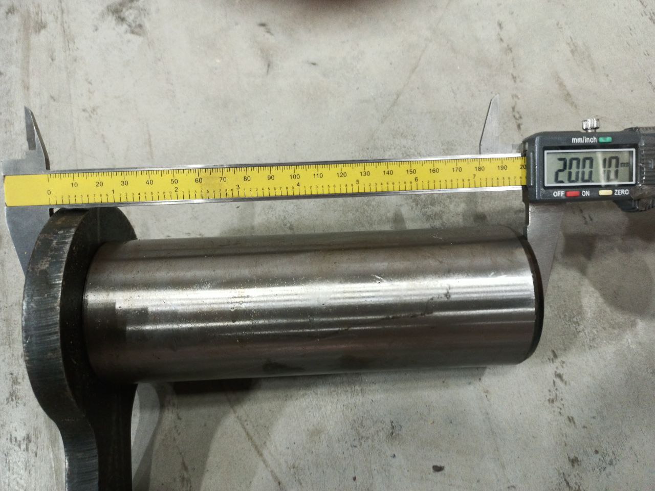 Палец рукояти верхний CDM6150W