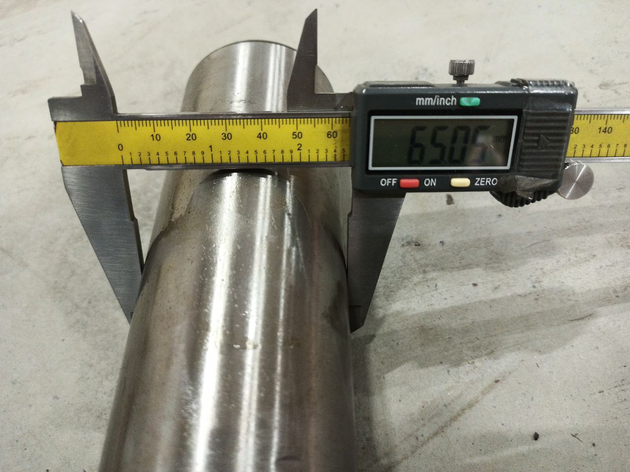 Палец рукояти верхний CDM6150W