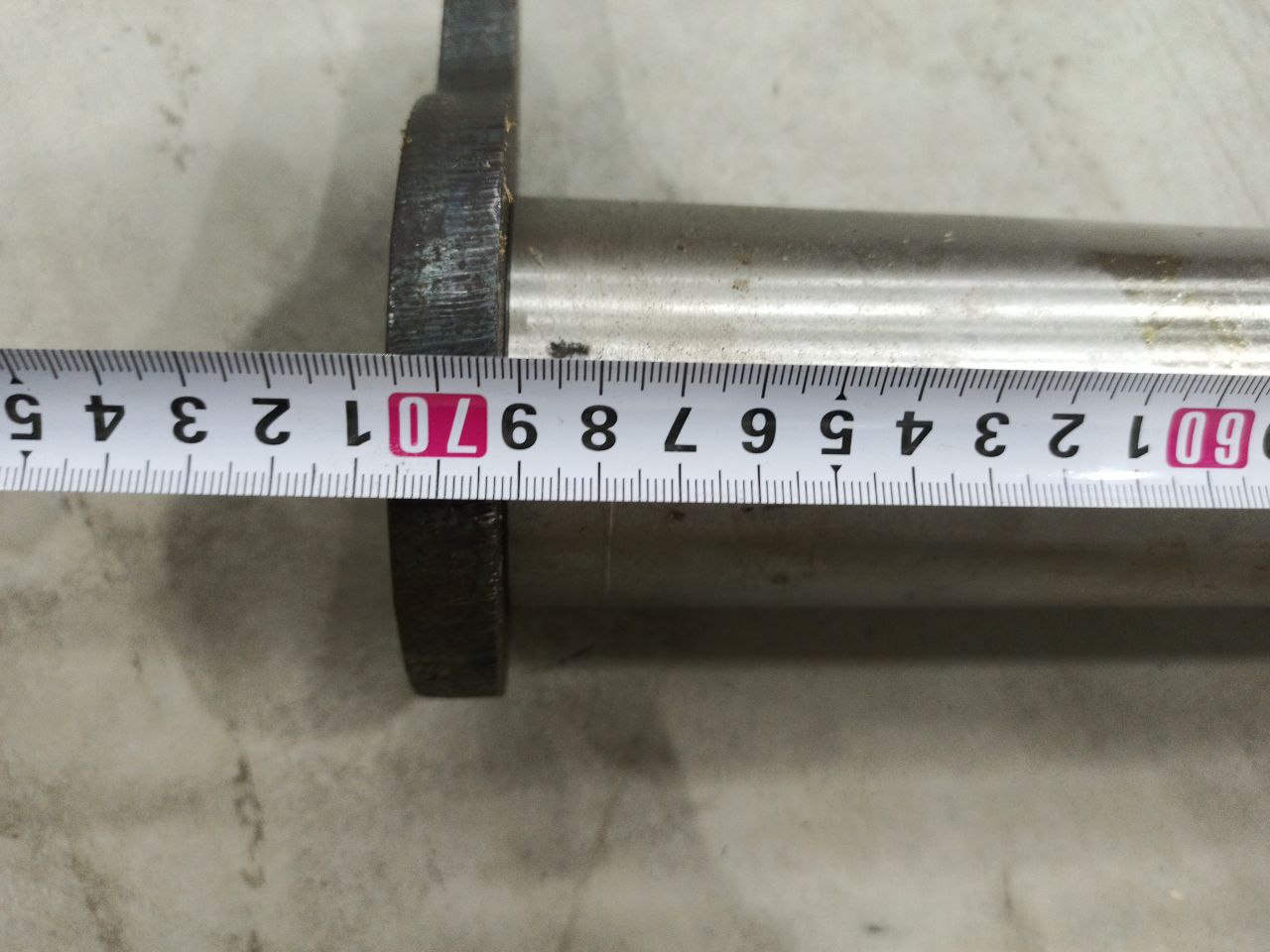 Палец стрела-башня верхний CDM6150W