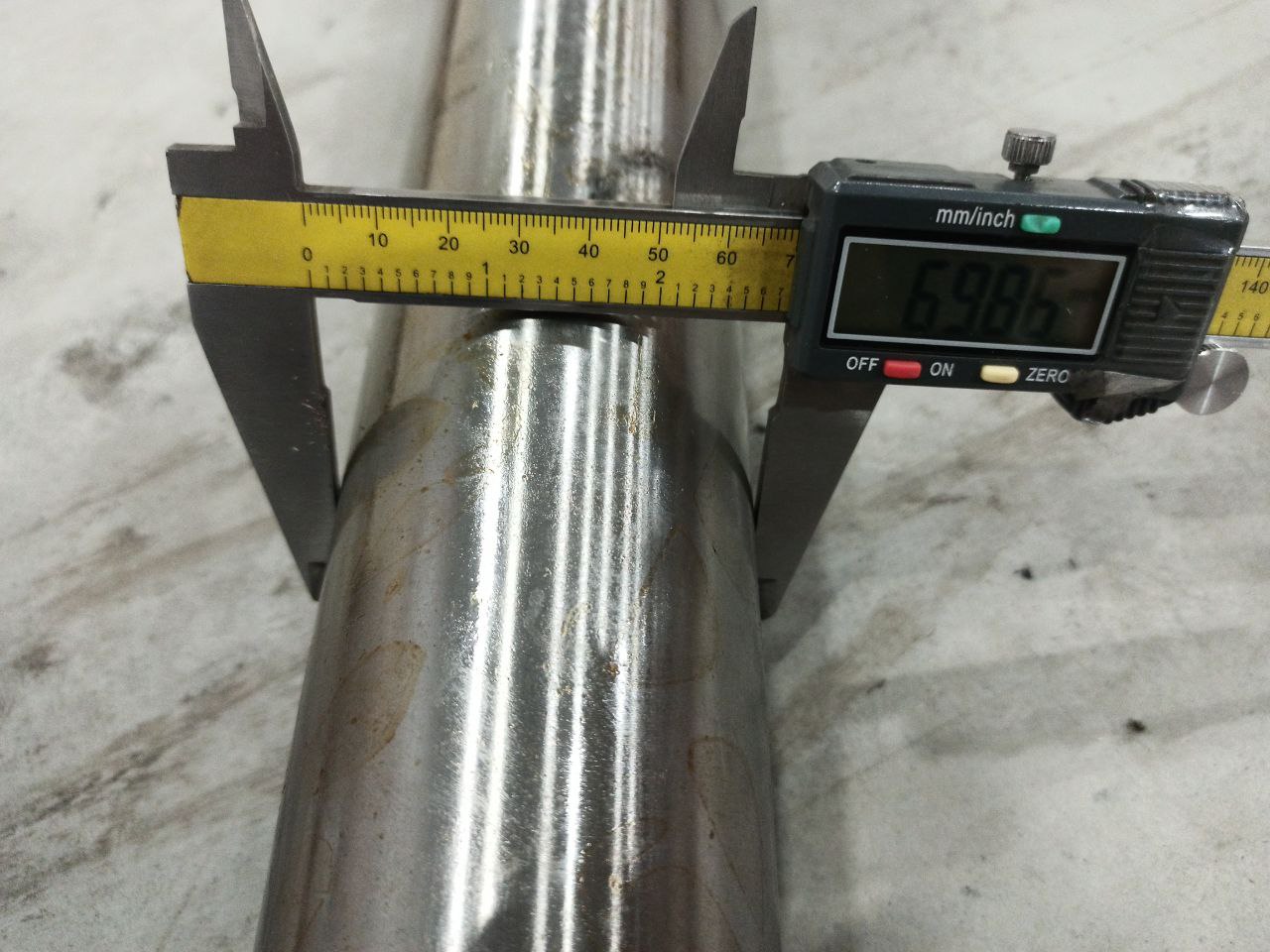 Палец стрела-башня верхний CDM6150W