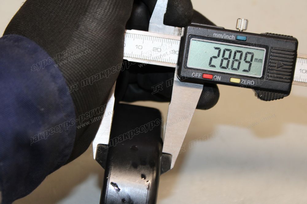 Ролик мачты 778201ACB