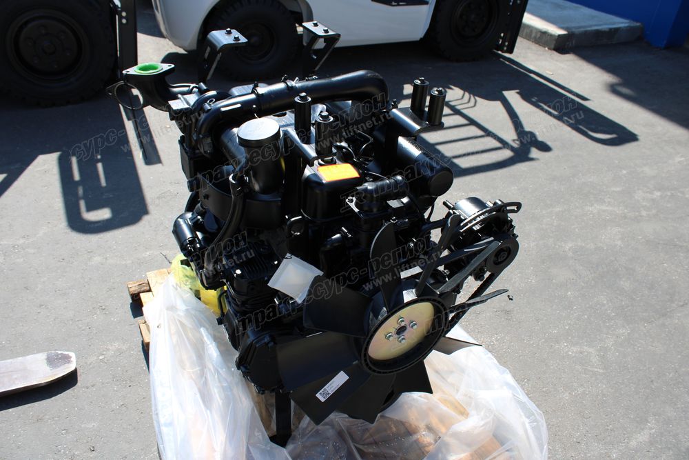 Двигатель CDM932N