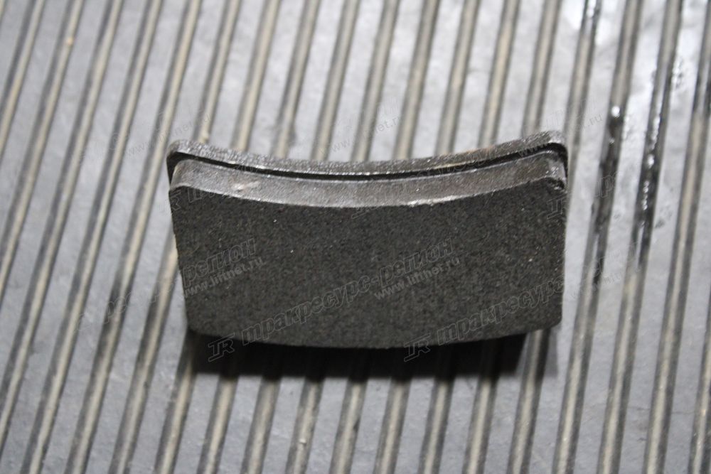 Колодка ручного тормоза CDM853