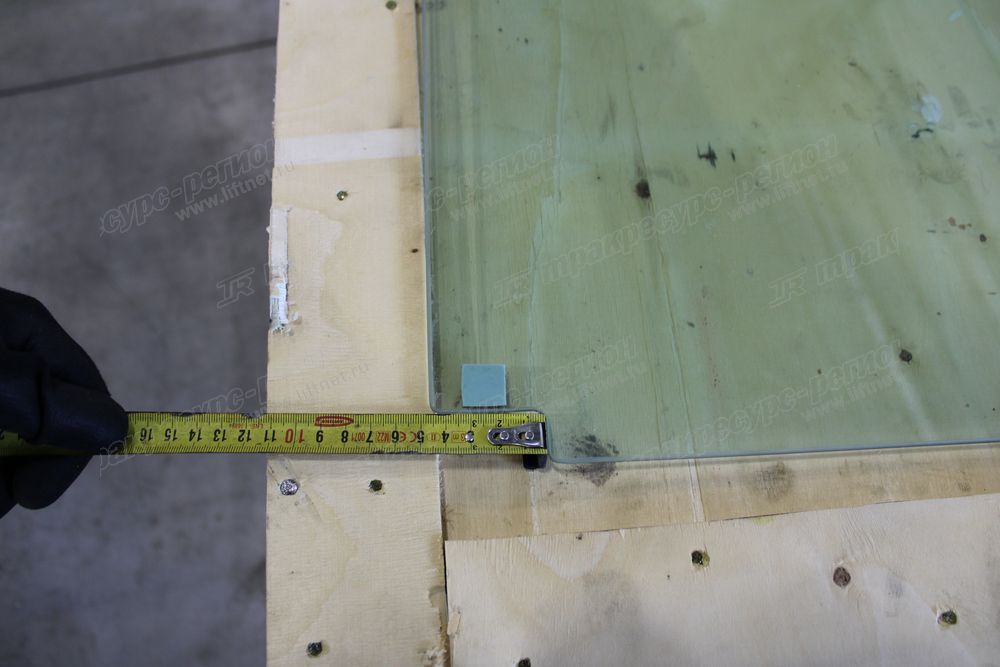Стекло переднее нижнее  CDM6035
