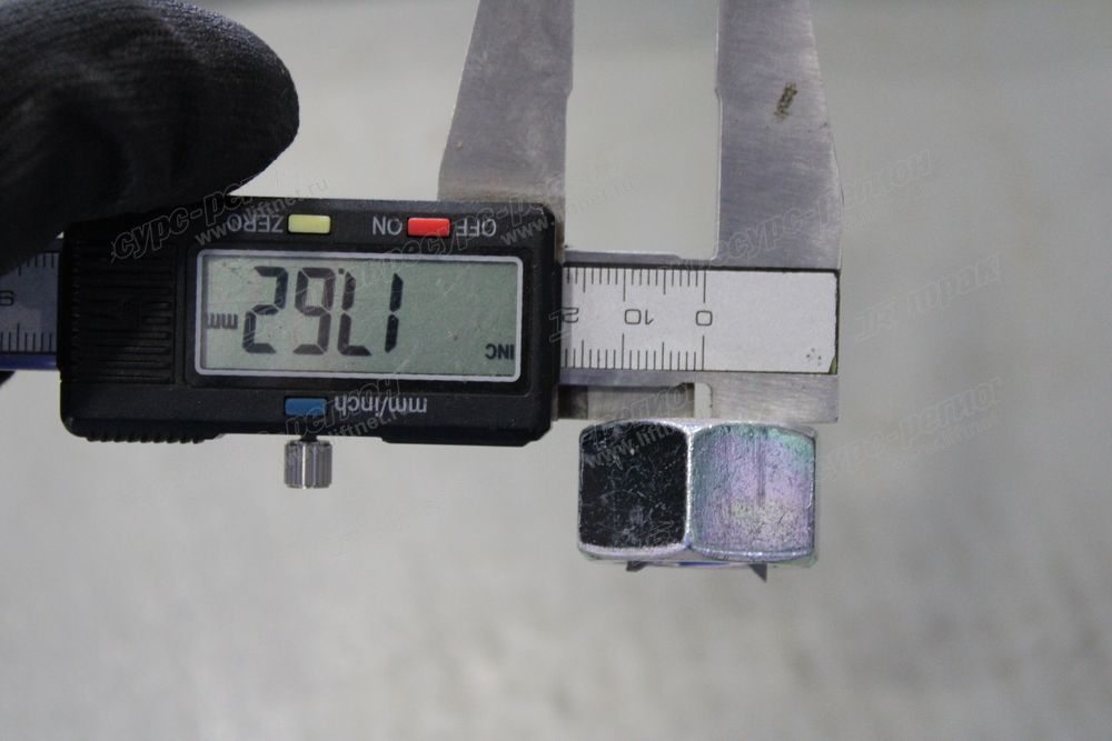 Гайка бокового зуба ковша 83C