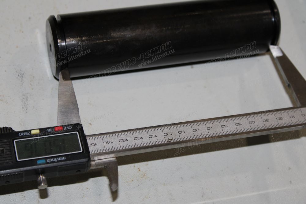 Палец тяги коромысла передняя CDM83