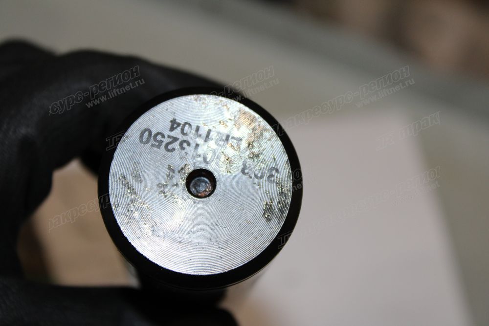 Палец тяги коромысла передняя CDM83