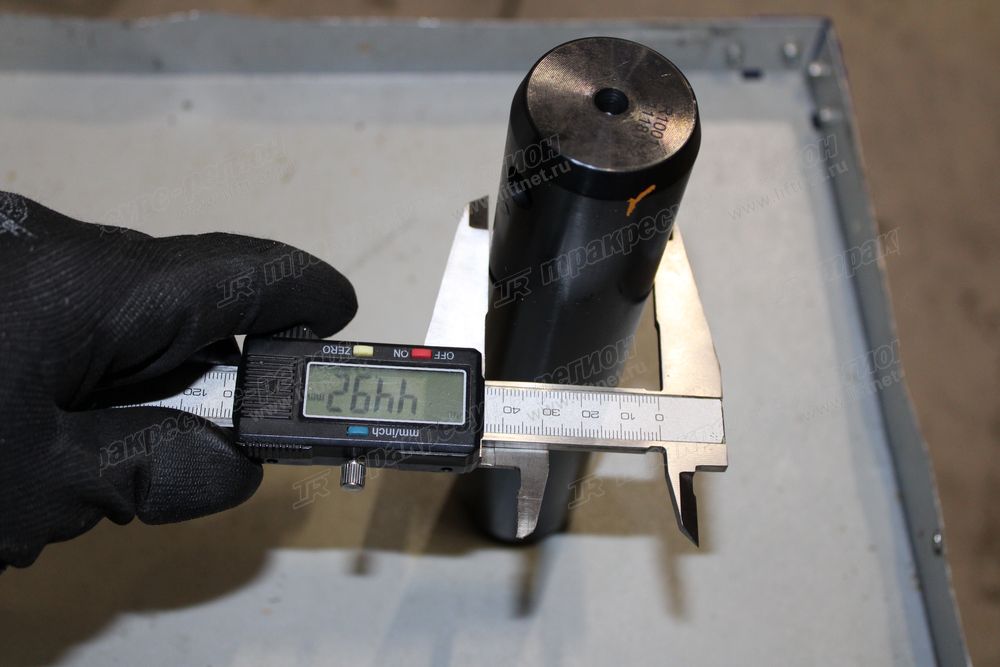 Палец цилиндра ковша задний CDM83