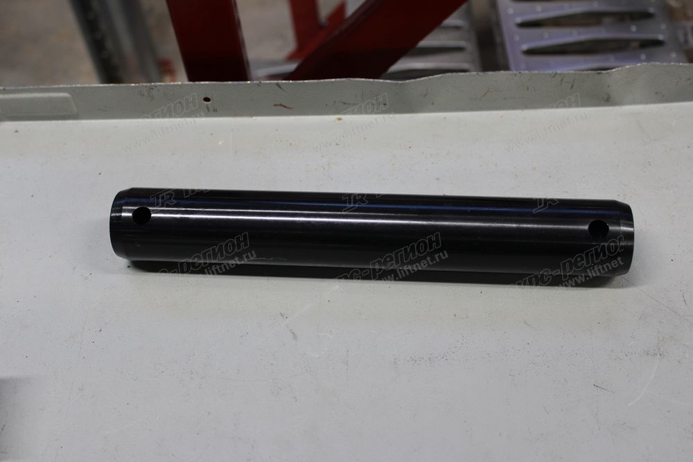 Палец тяги ковша нижний CDM83
