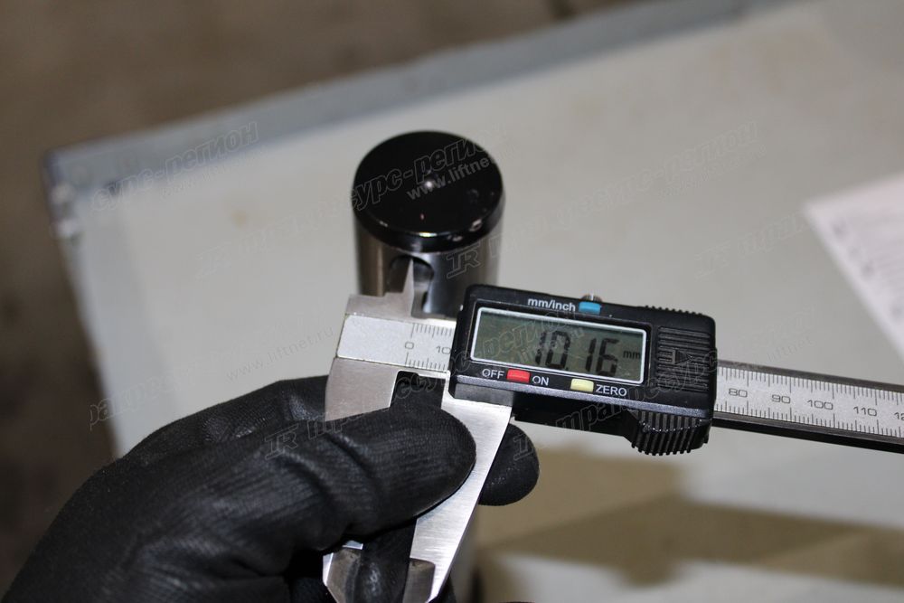 Палец крепления стрелы CDM6035FKH5