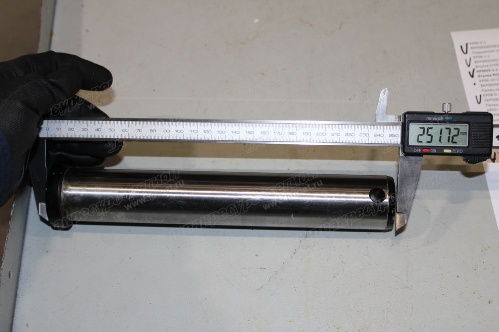 Палец крепления стрелы CDM6035FKH5