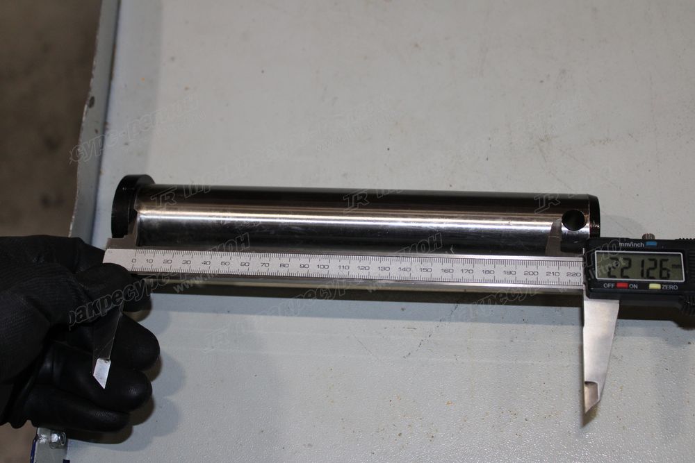 Палец крепления стрелы CDM6035FKH5