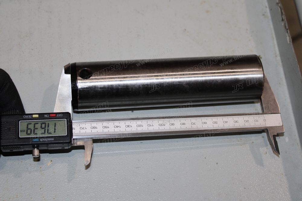 Палец цилиндра стрелы передняя CDM6035FKH5
