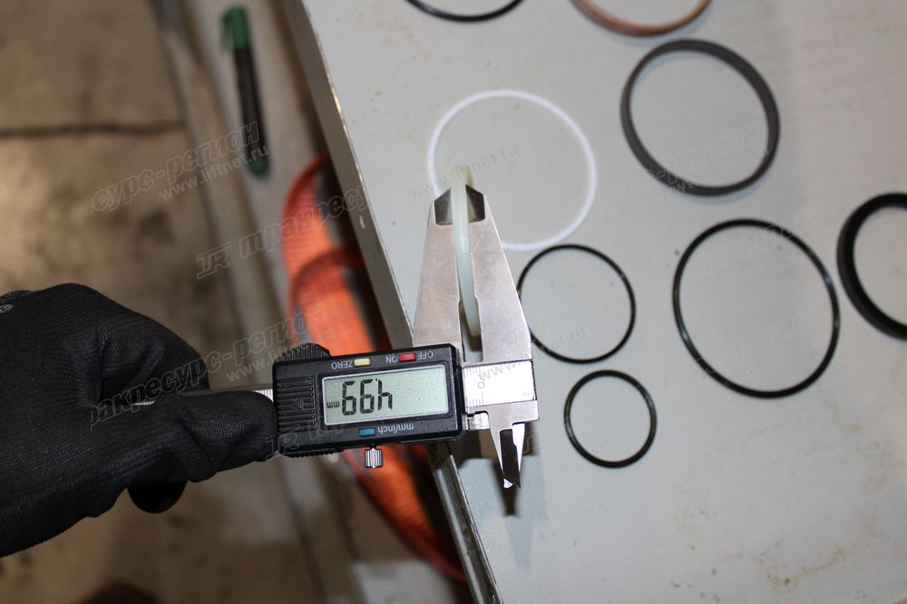 Ремкомплект цилиндра ковша CDM6035FKH5
