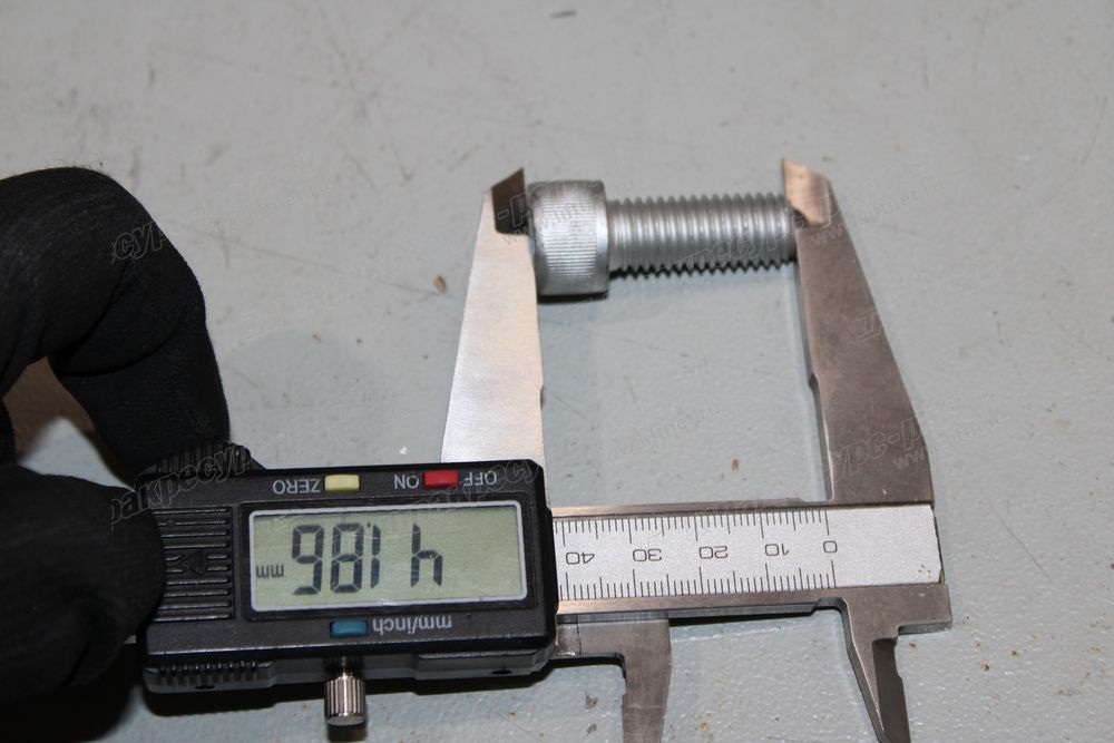 Винт М12*30 CDM6396