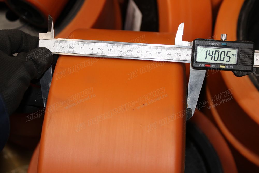 Колесо ведущее 350x140 PU