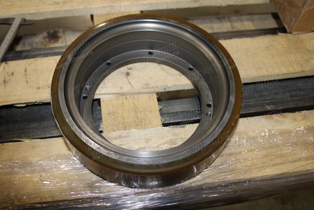 Колесо ведущее 252x60 PU