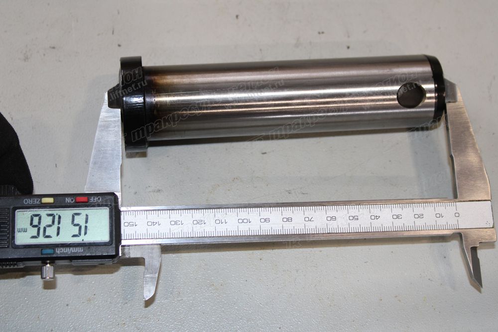 Палец цилиндра стрелы задний CDM6025FYH1