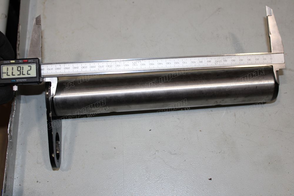 Палец ковша задний CDM84C